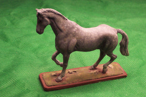 HORSE TROT GAIT code A&G 004H